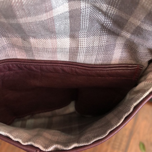 Vintage leather and fur cross body - Picture 5 of 6